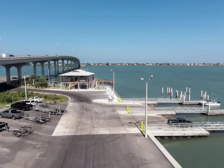 Belleair Causeway Boat Ramp/Dog Beach/Paddleboard