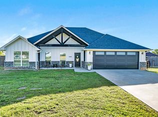 16498 County Road 4101, Lindale, TX 75771