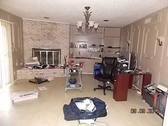 4th image of 1235 E Robinson Ave