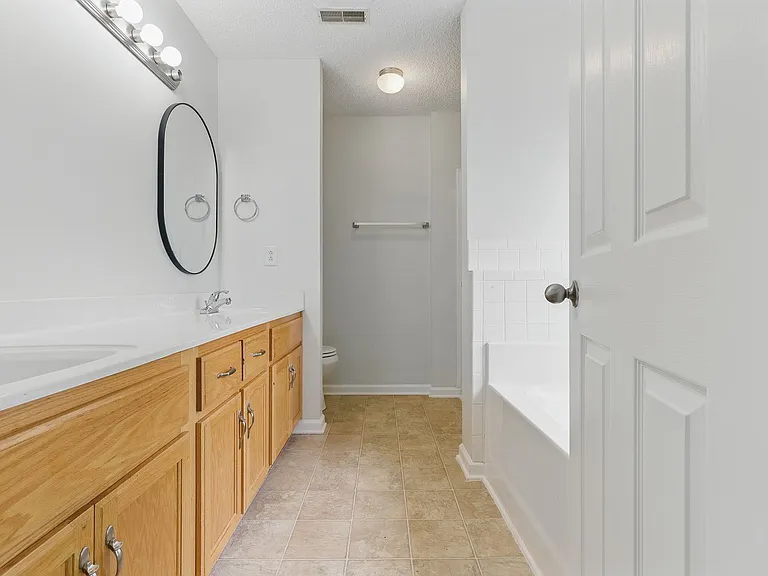 3149 Holly Point — Photo 35