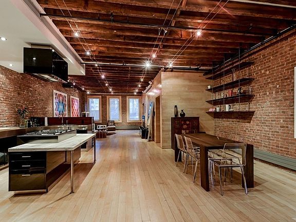 2nd image of 93 Crosby St APT 2