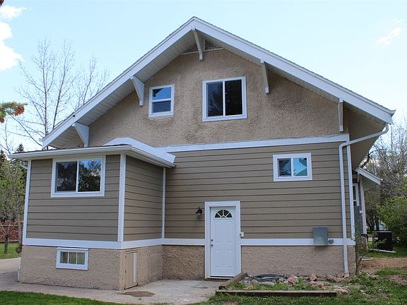 3rd image of 166 Castner St