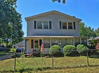 21521 Waldron St, Farmington Hills, MI 48336