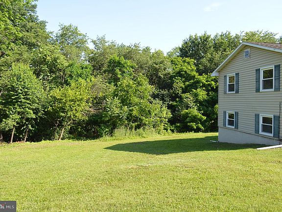 5th image of 11495 Fisher Dr