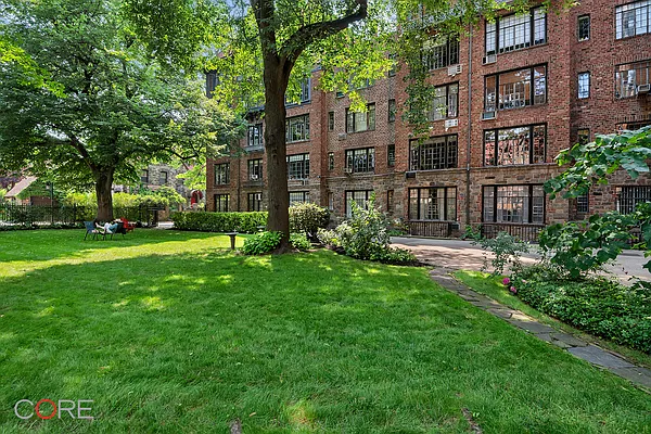 Sold by CORE | media 10