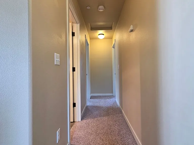 1344 Sinclair Dr — Photo 11