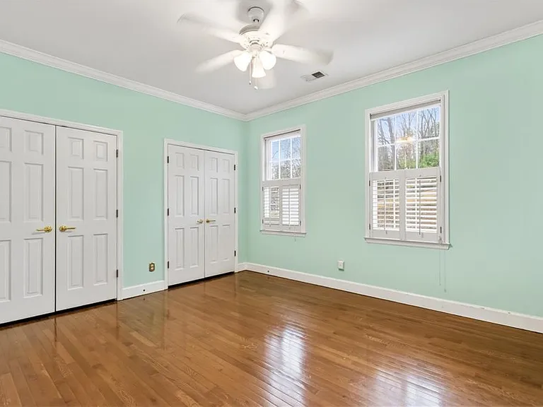 430 W Wesley Rd NW — Photo 64