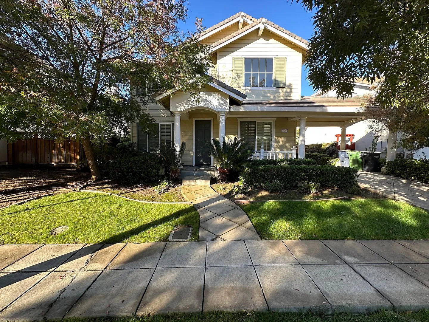 139 S Vista Hermosa St photo 1
