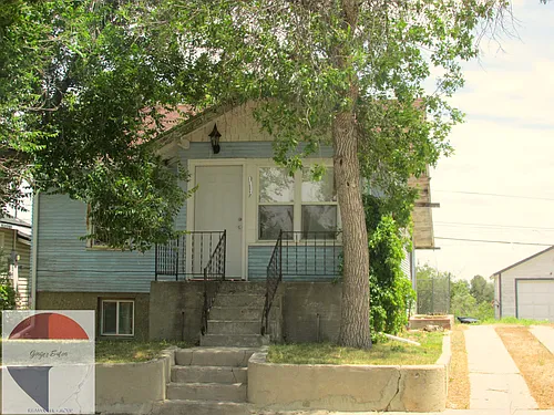 917 S Washington St Photo 1