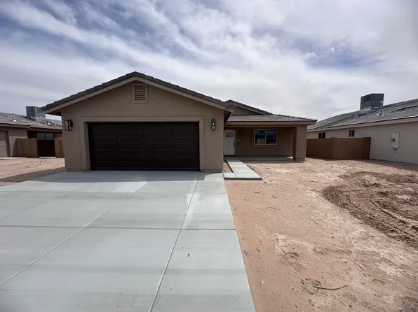9911 E 36th Pl, Yuma, AZ 85365