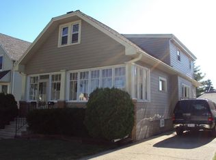 4211 18th St, Kenosha, WI 53144