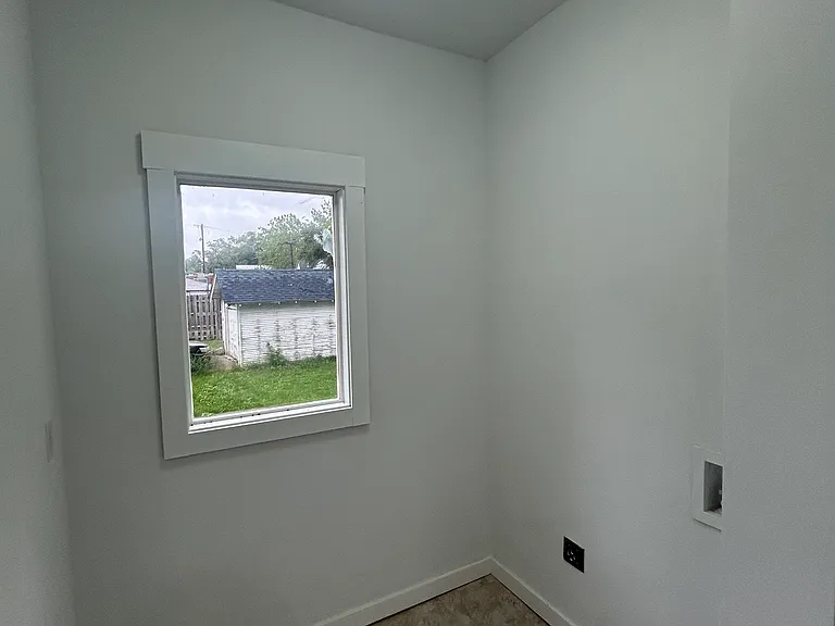 2400 N Sheridan Rd — Photo 9