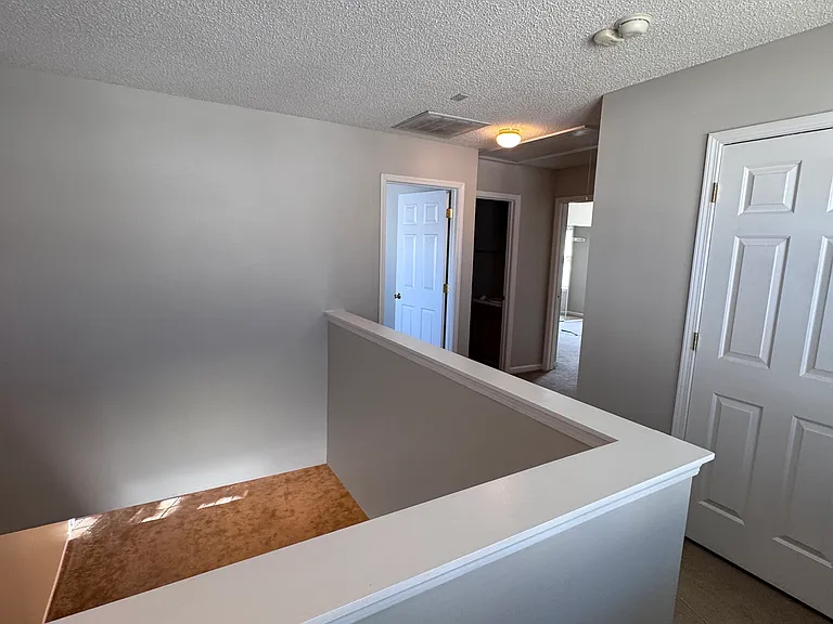 6528 Forest Cross Dr — Photo 12
