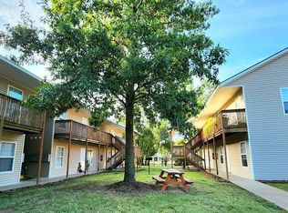 Willow Park, Fayetteville, AR 72703