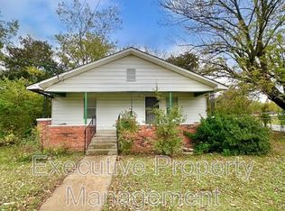10 Center St, Bessemer, AL 35020