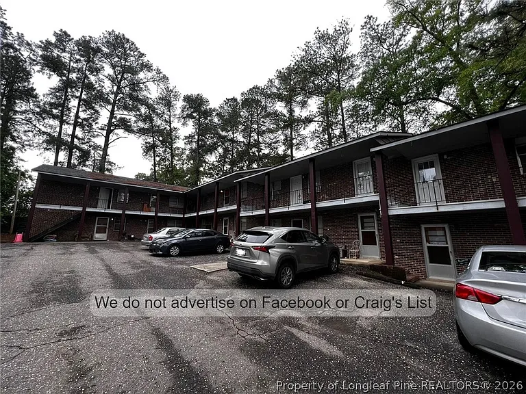 1021 W Rowan St #A — Photo 1