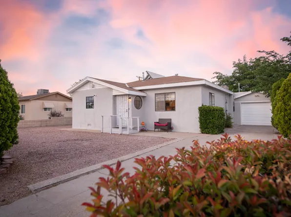 554 60th St NW, Albuquerque, NM 87105