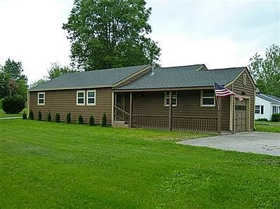 1st image of 7602 Woodside Dr