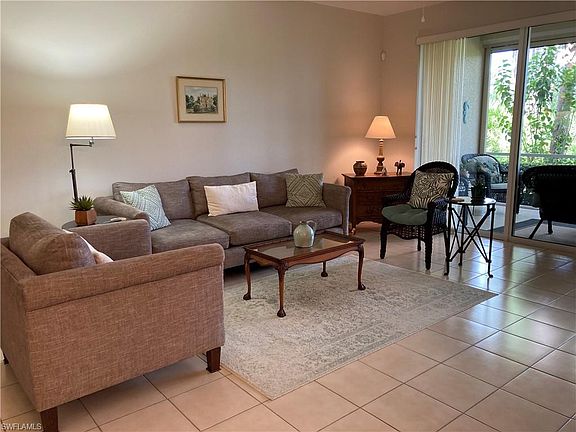 5th image of 20071 Seagrove St Unit 1003