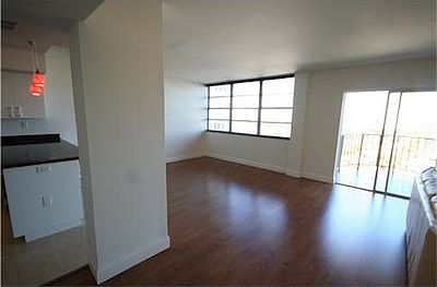 3rd image of 11930 N Bayshore Dr 1001 #1001