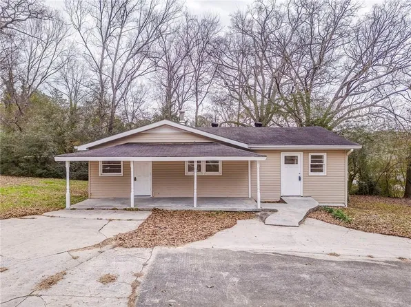 2888 Old Summerville Rd, Armuchee, GA 30105