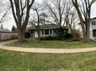 113 8th St, Downers Grove, IL 60515