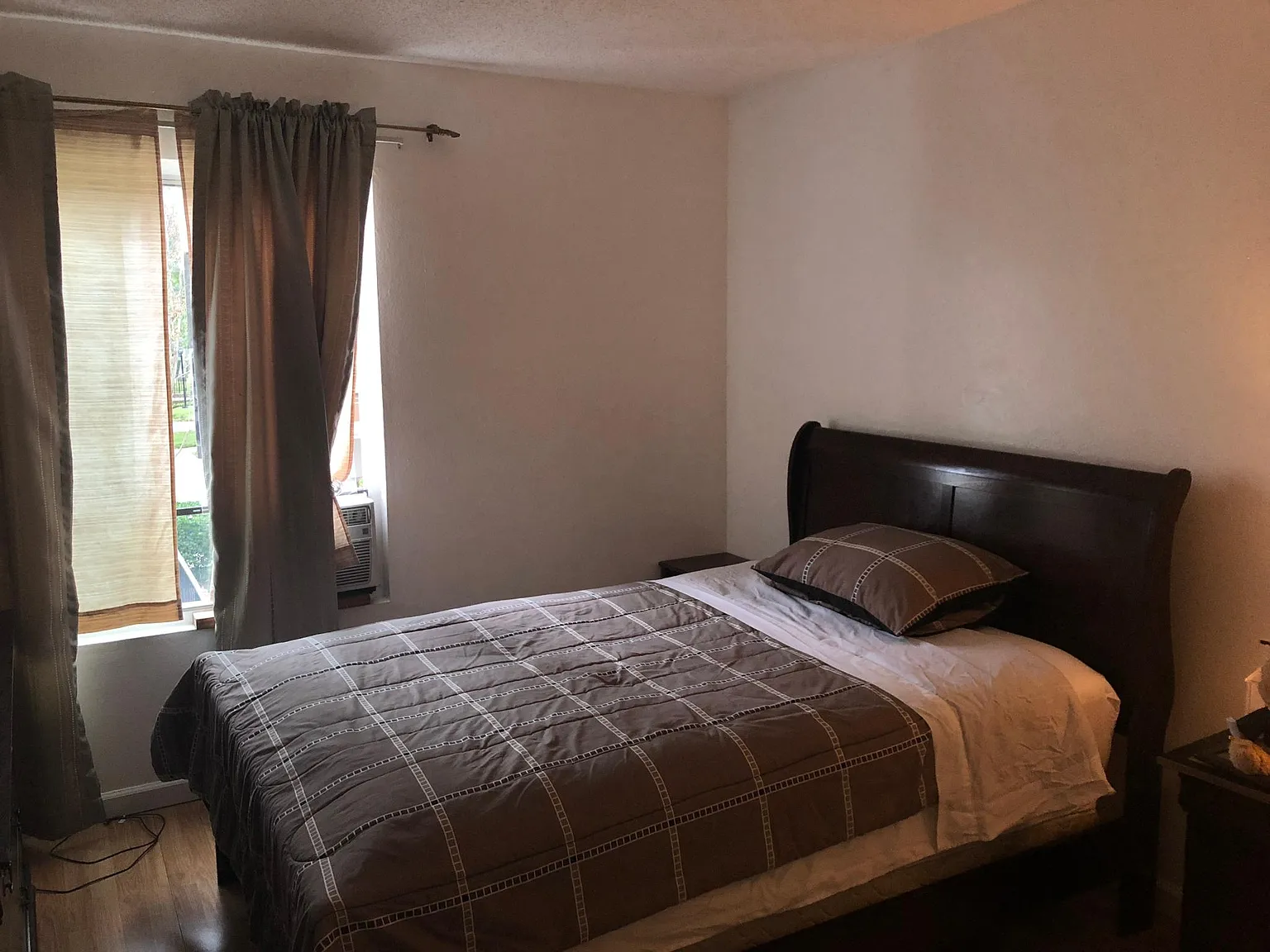 2 bed, 800 sqft, $1,250 — Photo 4