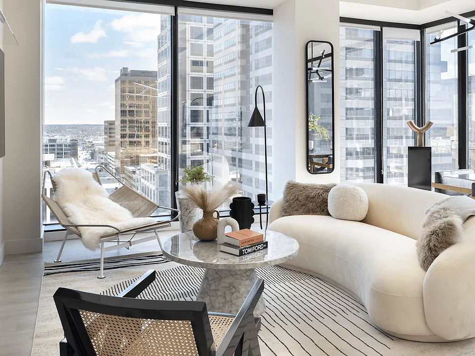 220 Meridian