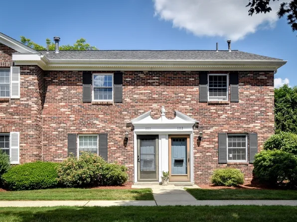 1111 Windsor Dr #1111, Framingham, MA 01701