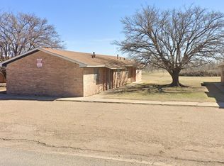 302 E Hallie St #302A, Floydada, TX 79235