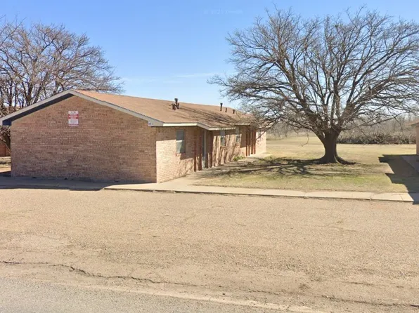 302 E Hallie St, Floydada, TX