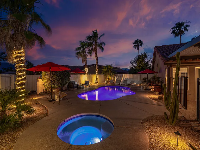 Calico Cir — Photo 3