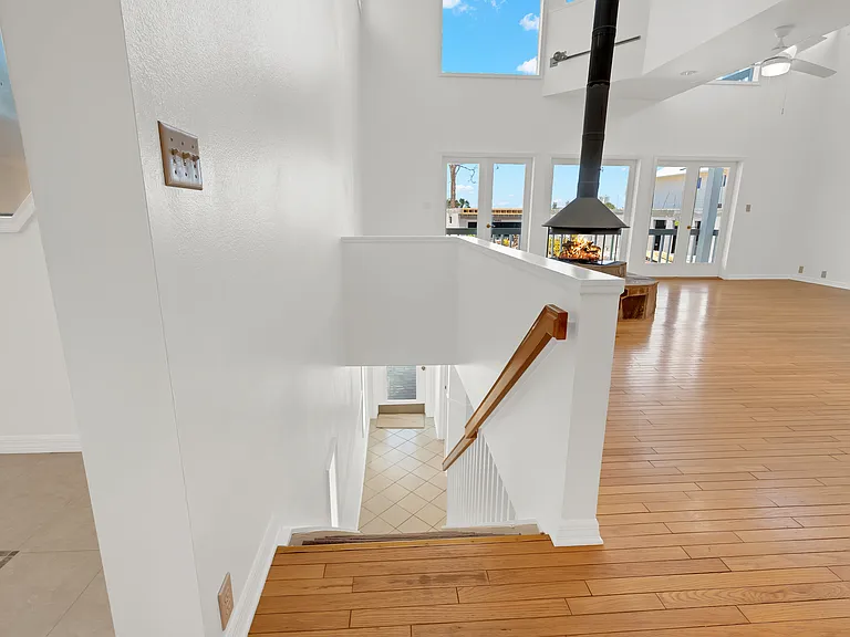 4051 Shell Rd — Photo 38