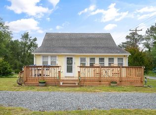 7278 Fleming Rd, New Church, VA 23415