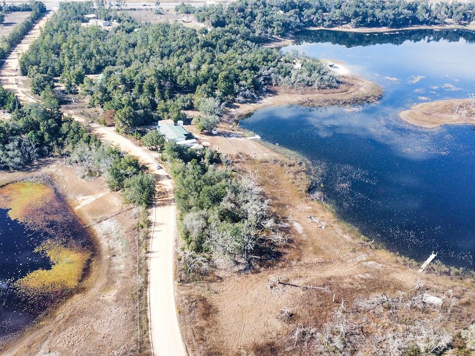 2nd image of 2950 River Lake Dr