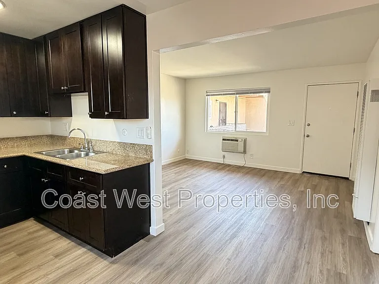 816 S Orange Ave #6 — Photo 4