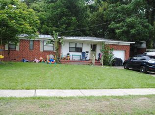 2018 Sprinkle Dr, Jacksonville, FL 32211