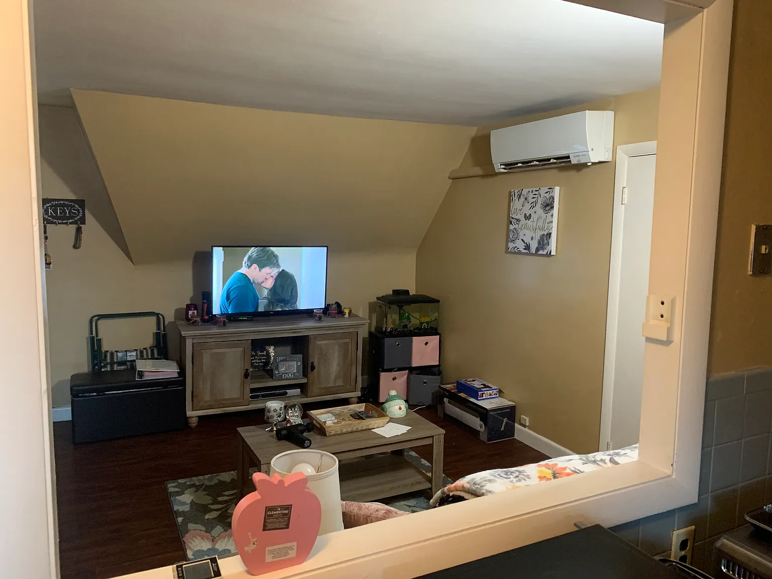 1 bed, 750 sqft, $1,300 — Photo 3