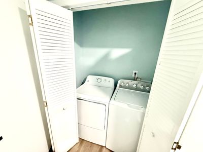 123 Poplar Ave, Newport News, VA, 23607