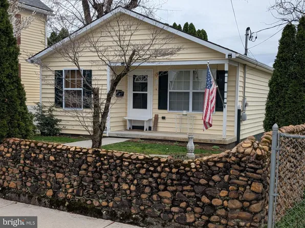 417 Liberty St, Hagerstown, MD 21740