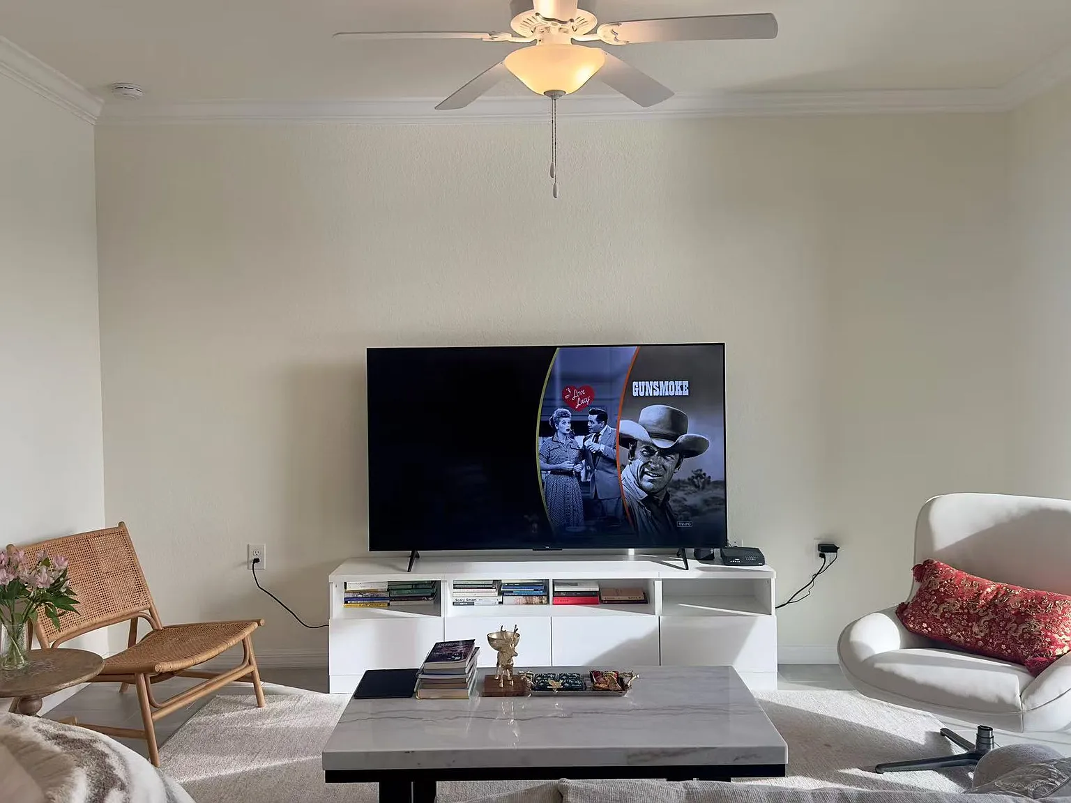 2 bed, 1142 sqft, $2,600 — Photo 4