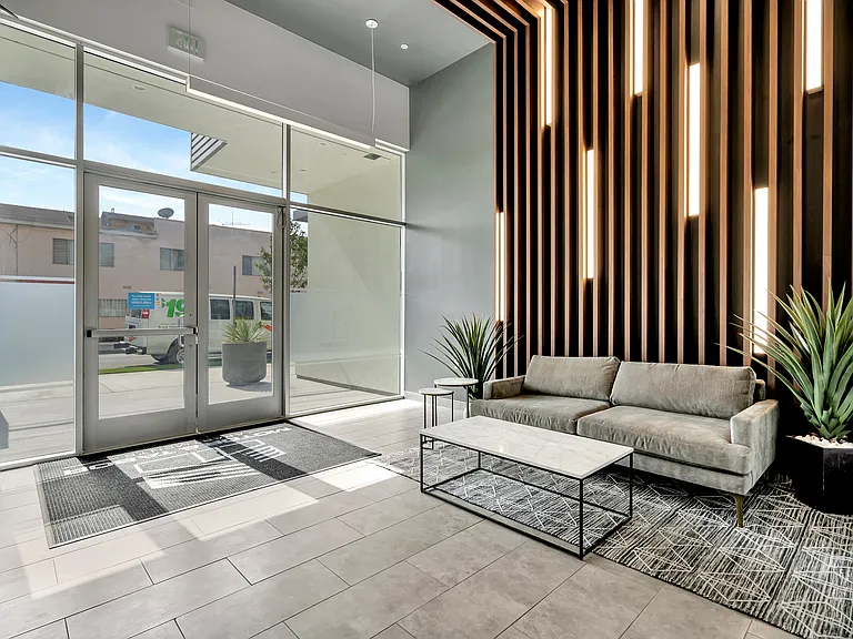 Motor & Tabor Apartments — Photo 17
