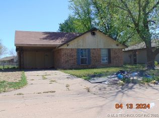 1317 N 20th St, Enid, OK 73701
