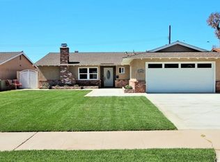 1104 N Sacramento St, Orange, CA 92867