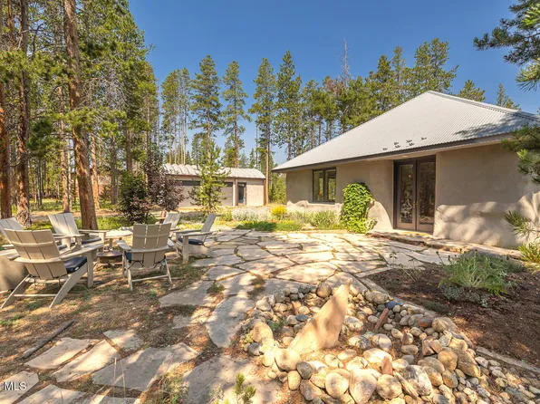 210 GCR 509 (aka Polar Bear Lane), Fraser, CO 80442