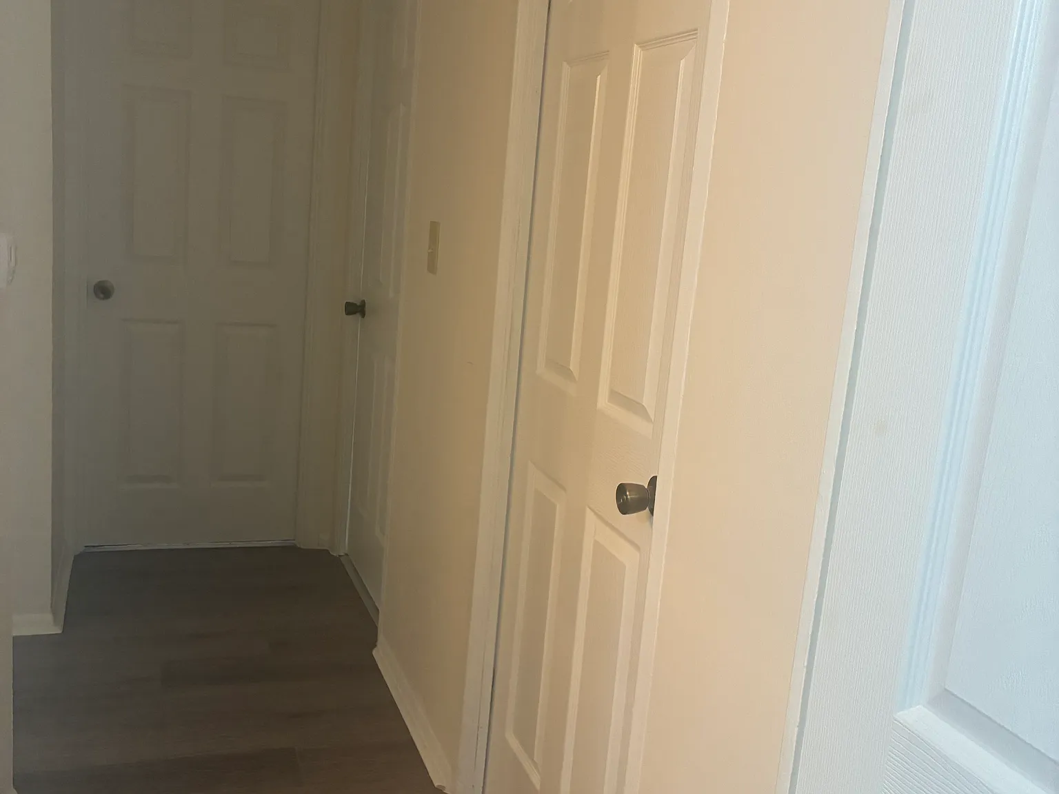 3 bed, 1.5 bath, 1600 sqft, $1,350 — Photo 4