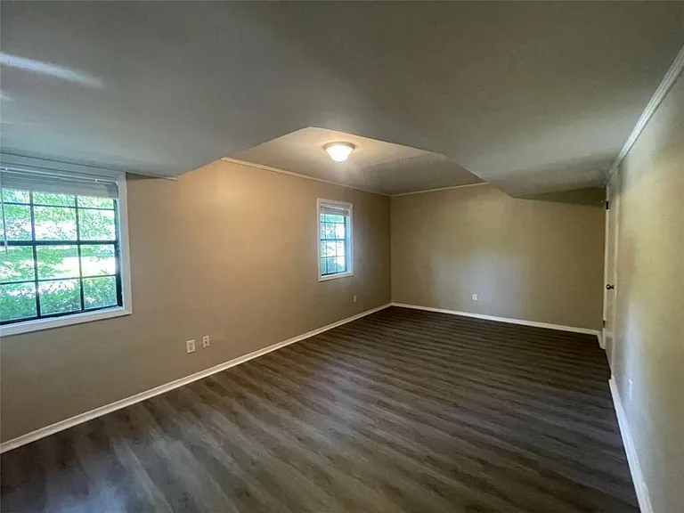 55 Huntridge Dr — Photo 19