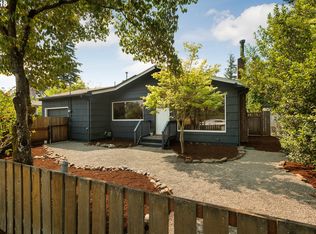 6310 SE Reedway St, Portland, OR 97206