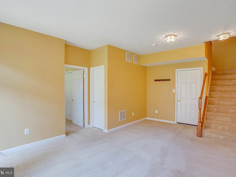 13381 Sir Ramsay Way — Photo 35