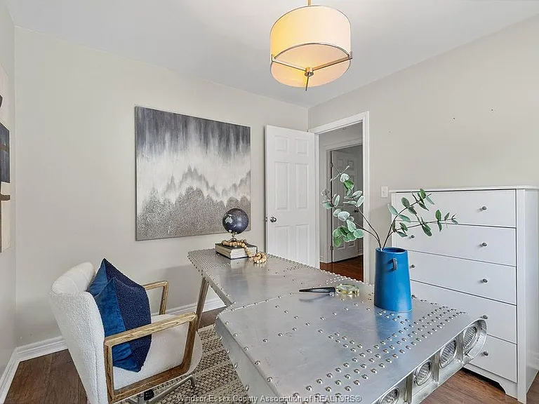 2340 Katella Ave — Photo 12